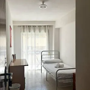 Homestay Individual Con Terraza, Malaga